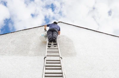 Peinture extérieure à Saubrigues — façades et ravalement